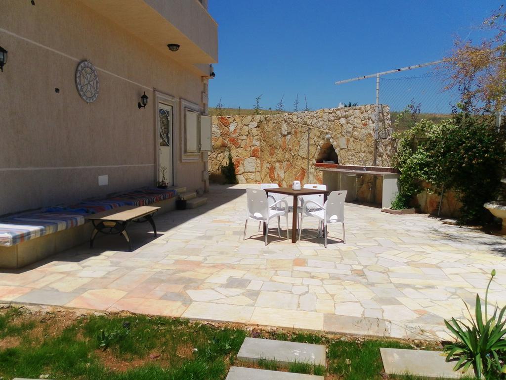 Beit El Kroum Boutique Hotel Zahle Luaran gambar